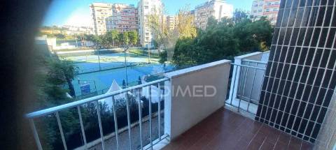 Vende se t2 setúbal / bonfim