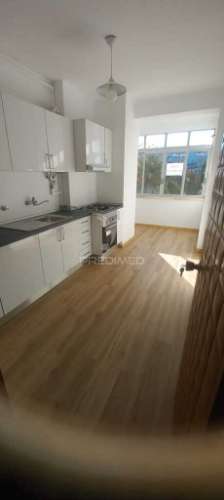 Vende se t2 setúbal / bonfim