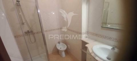 Vende se t2 setúbal / bonfim