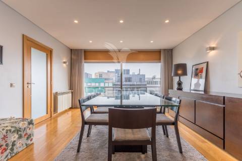 Apartamento t4 - centro da maia, junto ao metro