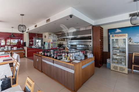 Trespasse de restaurante com vista de mar em vila nova de gaia