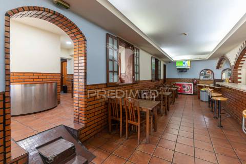 Trespasse de restaurante com vista de mar em vila nova de gaia