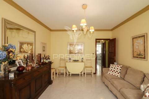 Apartamento t3 em alhandra