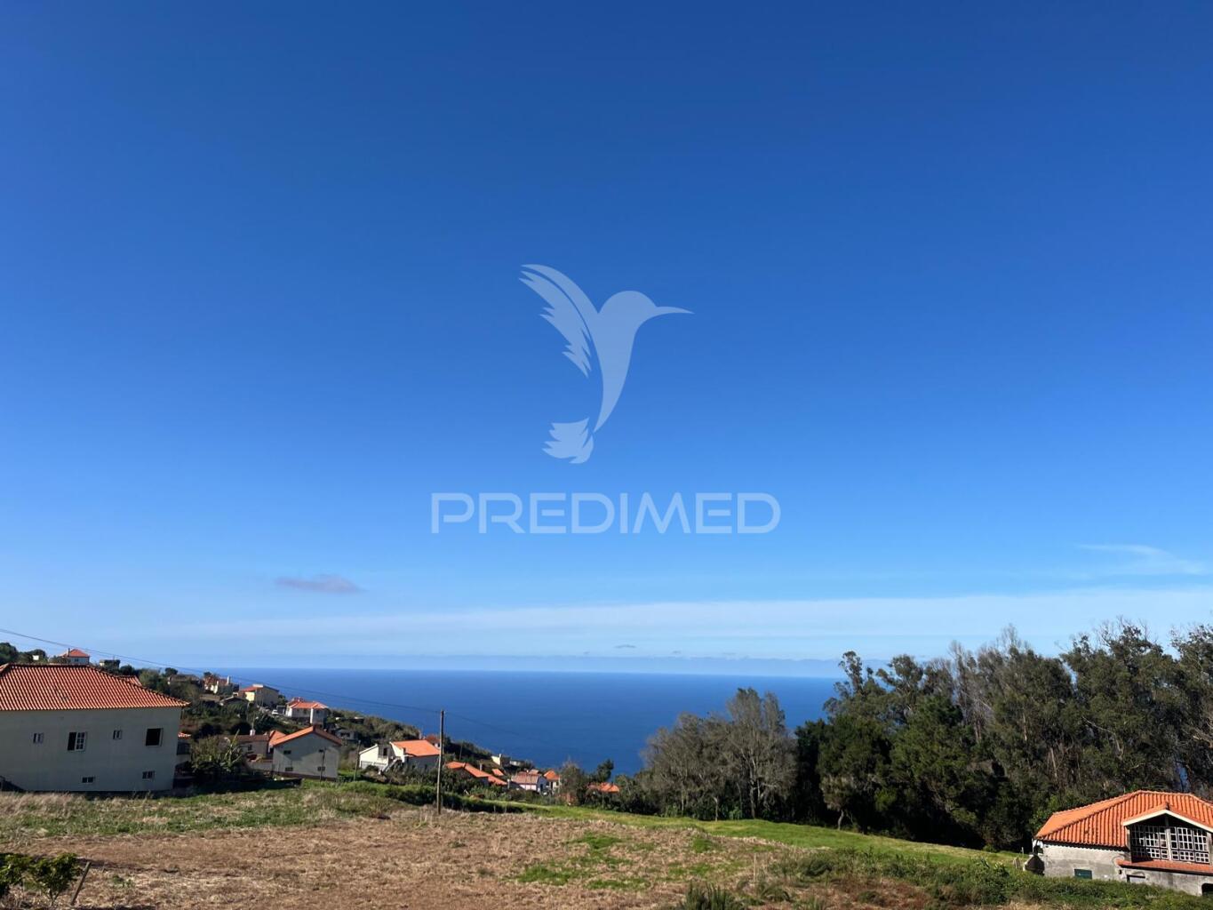 Moradia t4 com vista mar no porto do moniz-oportunidade