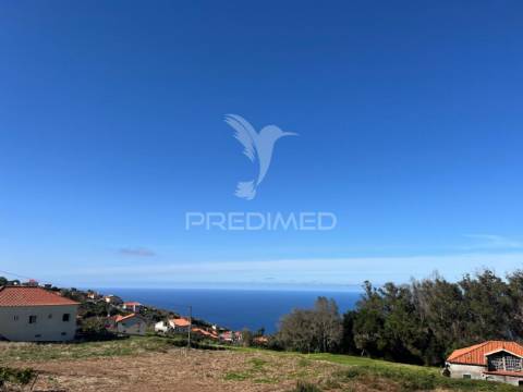 Moradia t4 com vista mar no porto do moniz-oportunidade