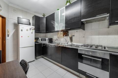 Moradia t5 em rio tinto - gondomar