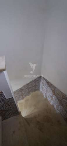 Moradia geminada t4 em chão das maias – serra, tomar