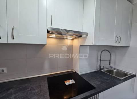 Apartamento t2 renovado – pontinha