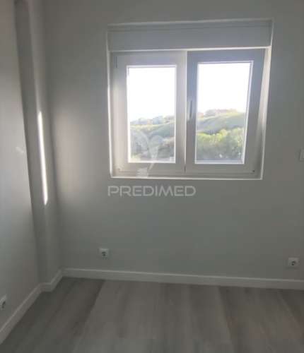 Apartamento t2 renovado – pontinha