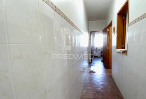 Moradia t3 na baixa da cidade de olhão
