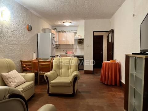 Apartamento t1+1 no res chao em olhao