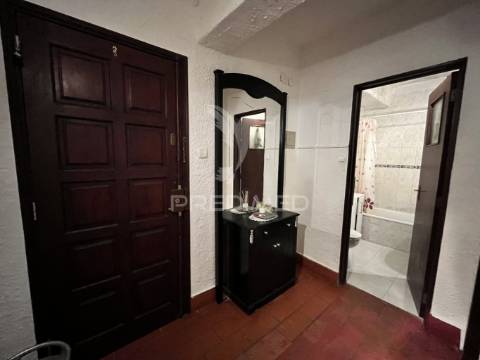 Apartamento t1+1 no res chao em olhao