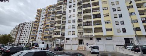 Apartamento com elevador