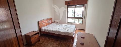 Apartamento com elevador