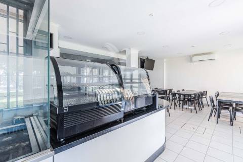 Trespasse – restaurante / churrasqueira totalmente equipado na amadora