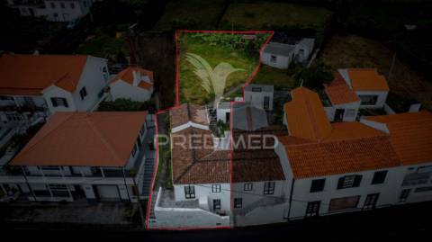 T2 pronto a habitar no centro de são mateus – madalena do pico