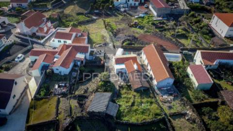 T1 com vista mar, terreno – candelária, madalena do pico