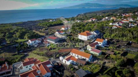 T1 com vista mar, terreno – candelária, madalena do pico
