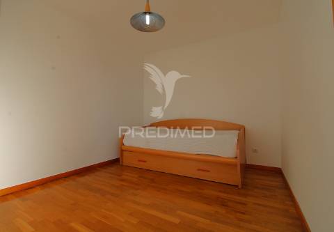 T2 com lugar de garagem em ramalde