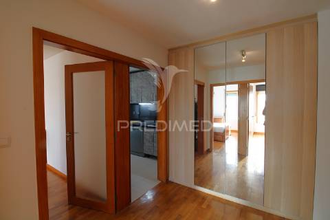 T2 com lugar de garagem em ramalde
