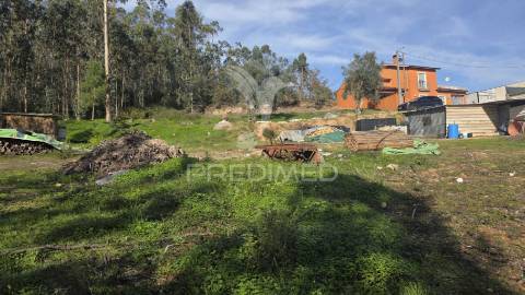 Terreno urbano para construção – 2.040 m² – longra, freguesia da caranguejeira, leiria