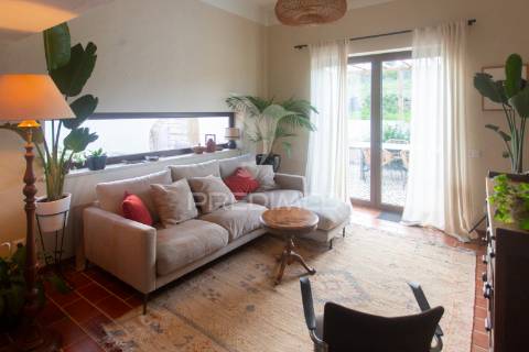 Casa de campo com 3 casas de férias no arelho