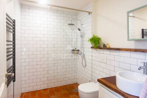 Casa de campo com 3 casas de férias no arelho