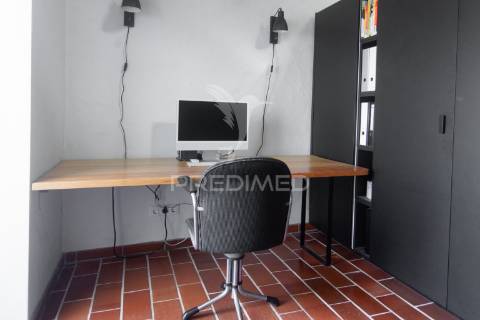 Casa de campo com 3 casas de férias no arelho