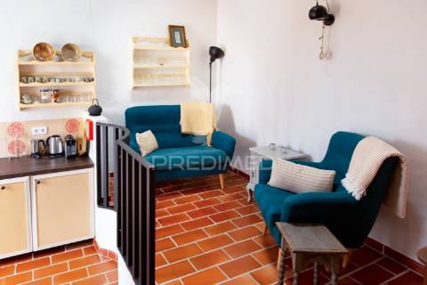 Casa de campo com 3 casas de férias no arelho
