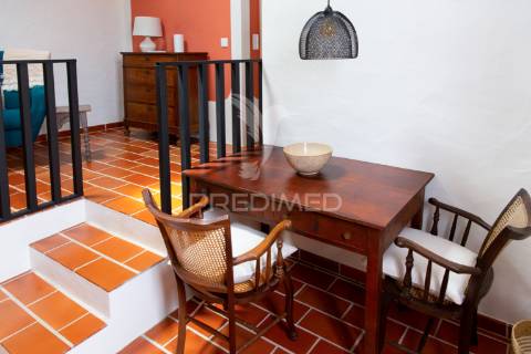 Casa de campo com 3 casas de férias no arelho