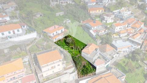 Terreno urbano com vista mar, no livramento, funchal