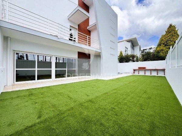 Moradia t4 sesimbra
