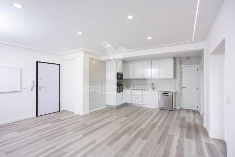 Apartamento t2 da costa caparica