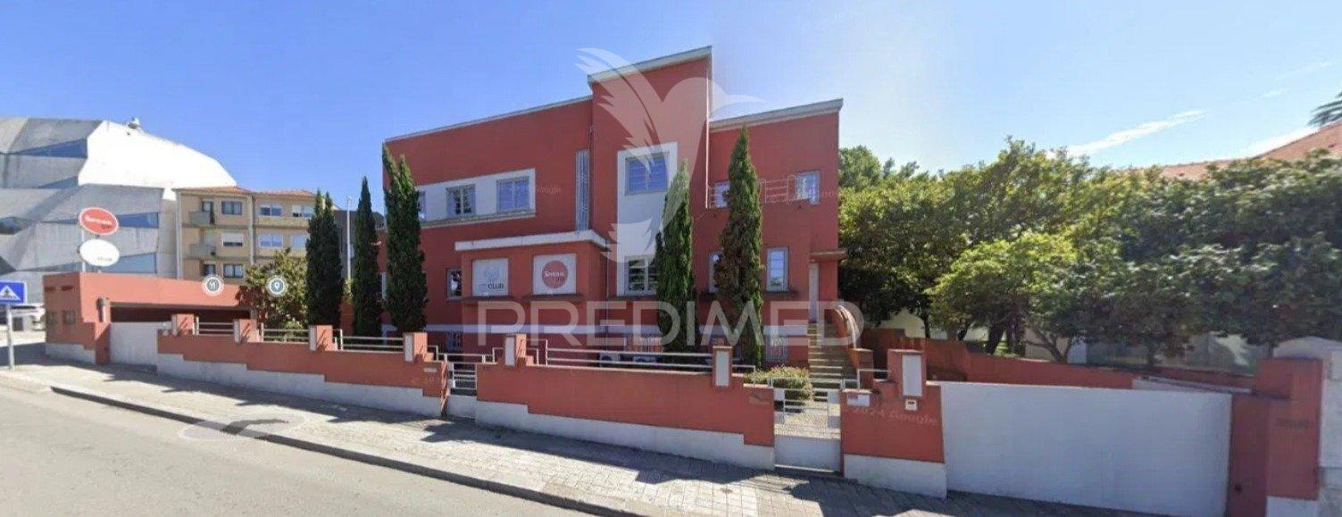 Espaço para escritório/comércio na avenida da boavista - porto