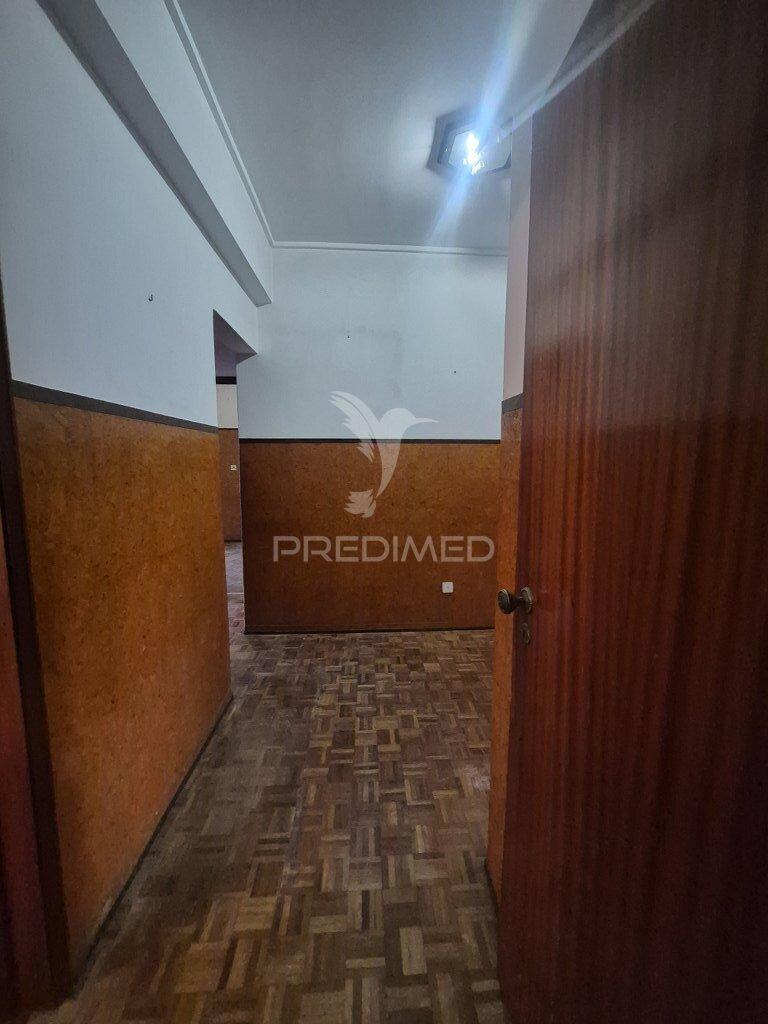 Apartamento t3 em cruz de pau