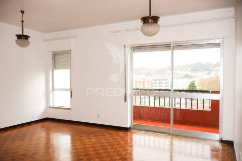 Apartamento t3 alcobaça