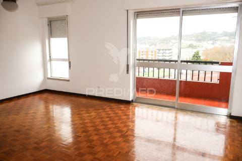Apartamento t3 alcobaça