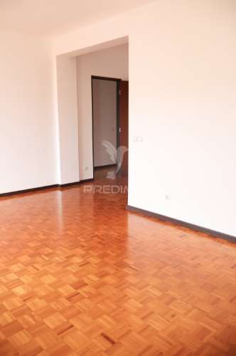 Apartamento t3 alcobaça