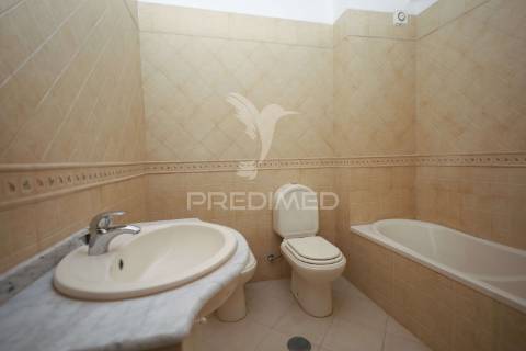 Apartamento t2+3