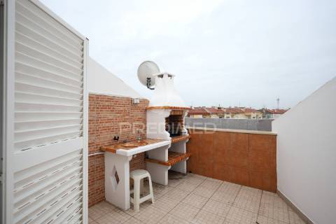 Apartamento t3+3