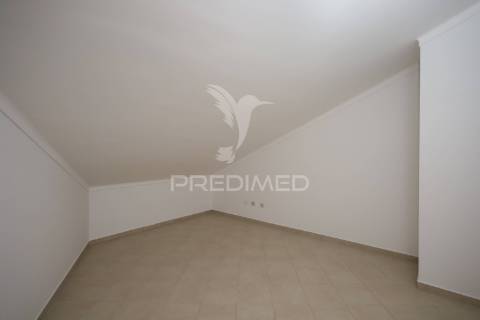 Apartamento t3+3