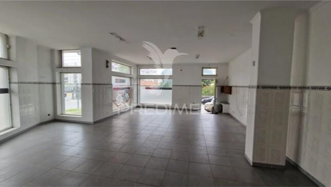 Loja em vila nova de gaia