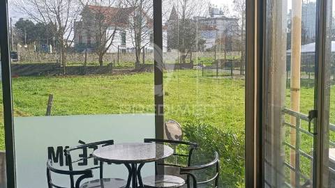 Cafeteria para arrendamento em s. romão do coronado