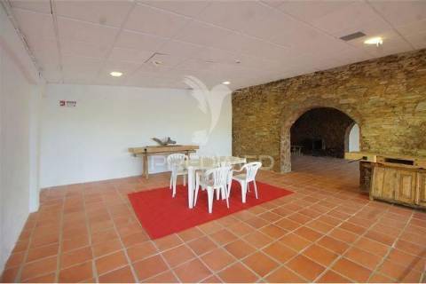 Quinta para eventos, com moradia t3, junto ao tejo em alvega