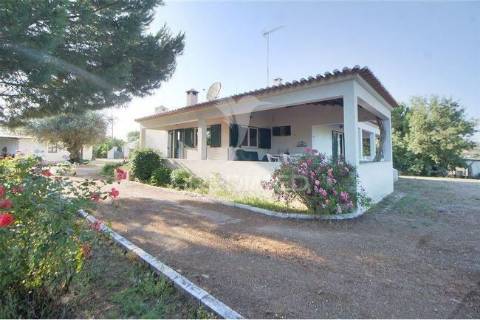 Quinta para eventos, com moradia t3, junto ao tejo em alvega