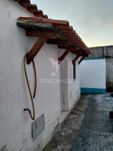 Moradia tipologia t2 com excelente quintal
