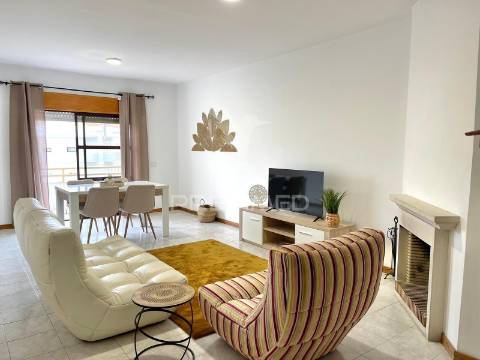 Apartamento t3 com 123 m2 em santiago do cacém
