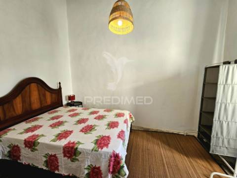 Moradia t3 em santa bárbara, castro verde