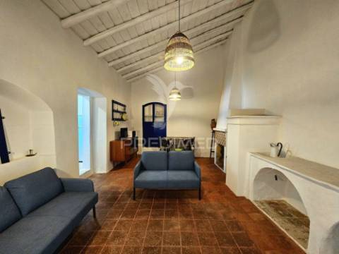 Moradia t3 em santa bárbara, castro verde