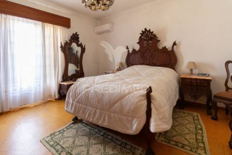 Moradia independente com piscina - quinta do conde - sesimbra - 599.000 eur